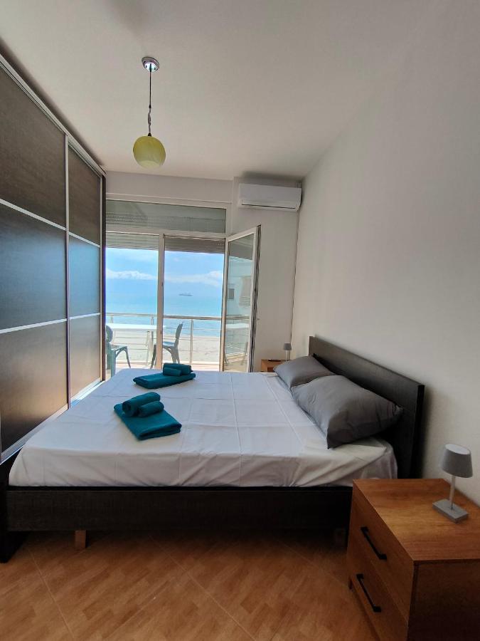 Seaview Vlora Apartment ภายนอก รูปภาพ