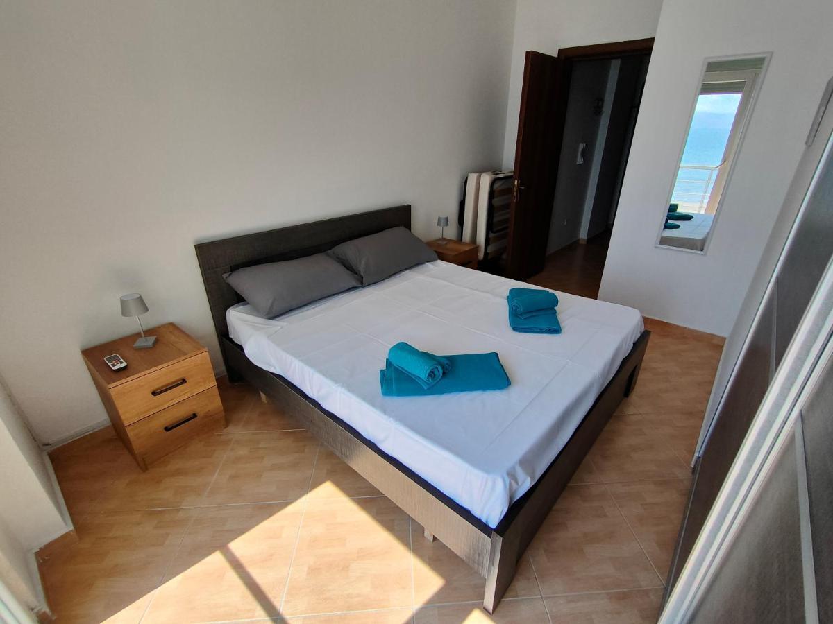 Seaview Vlora Apartment ภายนอก รูปภาพ