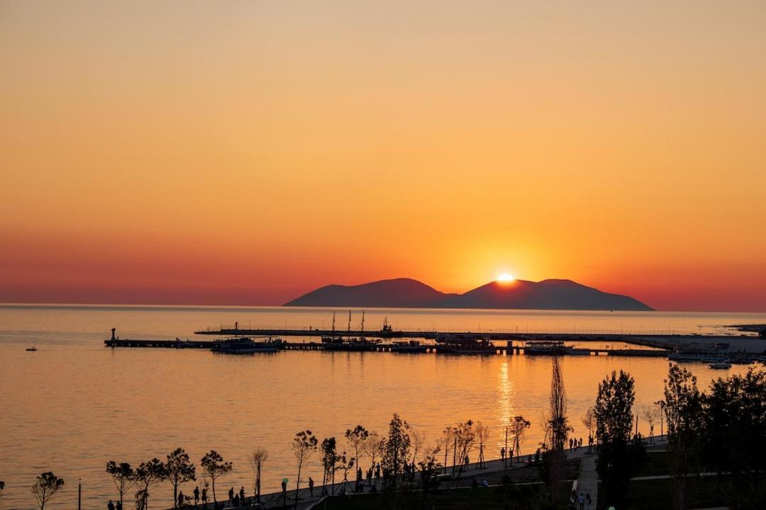 Seaview Vlora Apartment ภายนอก รูปภาพ